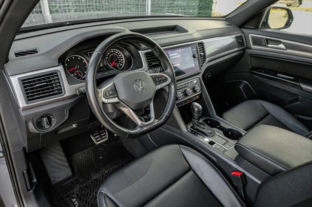 2020 Volkswagen Atlas Cross Sport 3.6L V6 SE w/Technology R-Line