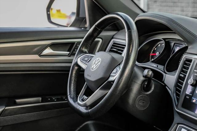2020 Volkswagen Atlas Cross Sport 3.6L V6 SE w/Technology R-Line