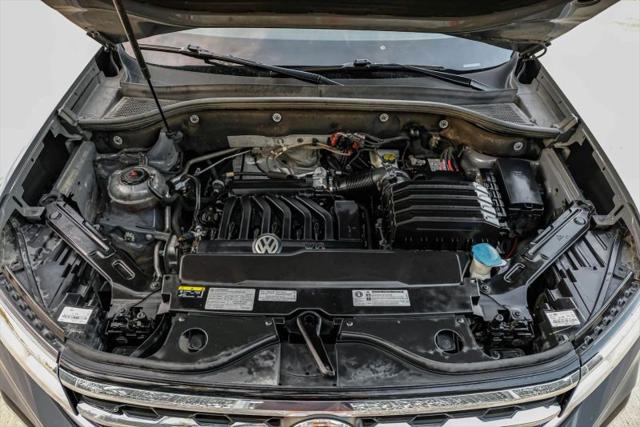 2020 Volkswagen Atlas Cross Sport 3.6L V6 SE w/Technology R-Line