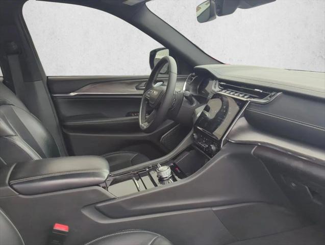2023 Jeep Grand Cherokee Overland 4x4