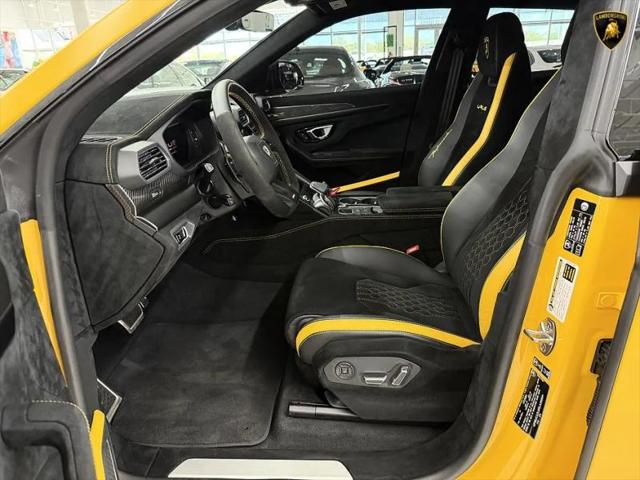 2024 Lamborghini Urus Performante