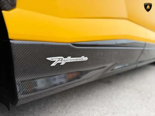2024 Lamborghini Urus Performante
