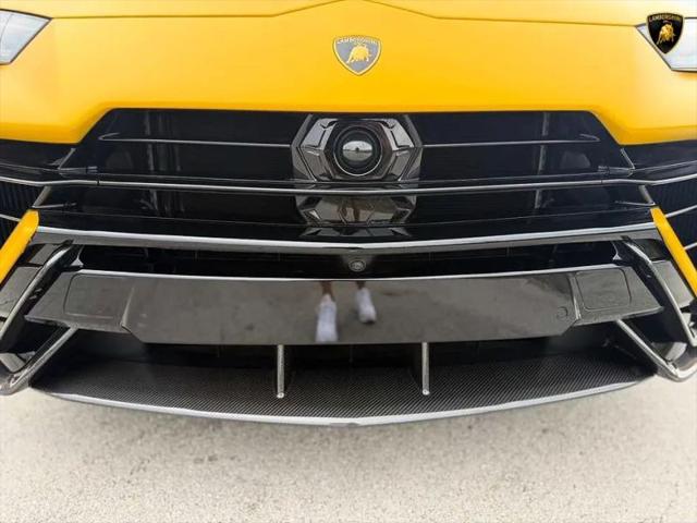 2024 Lamborghini Urus Performante