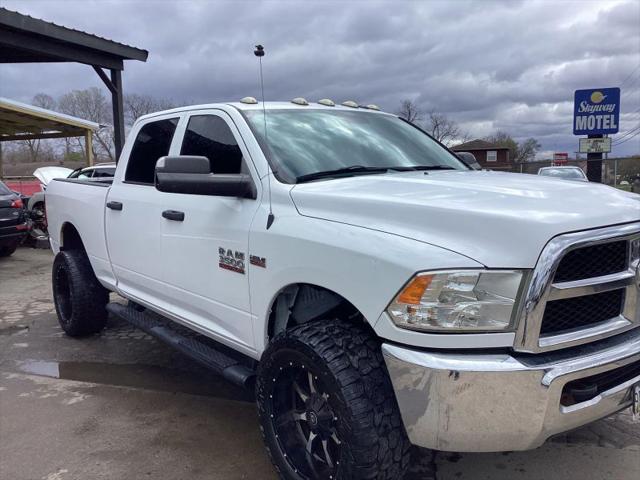 2017 Ram 3500 Tradesman Crew Cab 4x4 6'4" Box