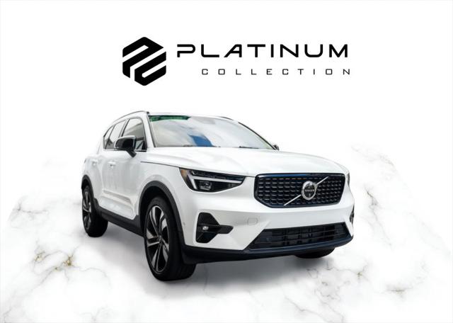 2025 Volvo XC40 B5 Plus Dark Theme for sale in Boynton Beach, FL