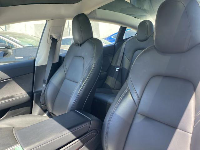2022 Tesla Model 3 Long Range Dual Motor All-Wheel Drive