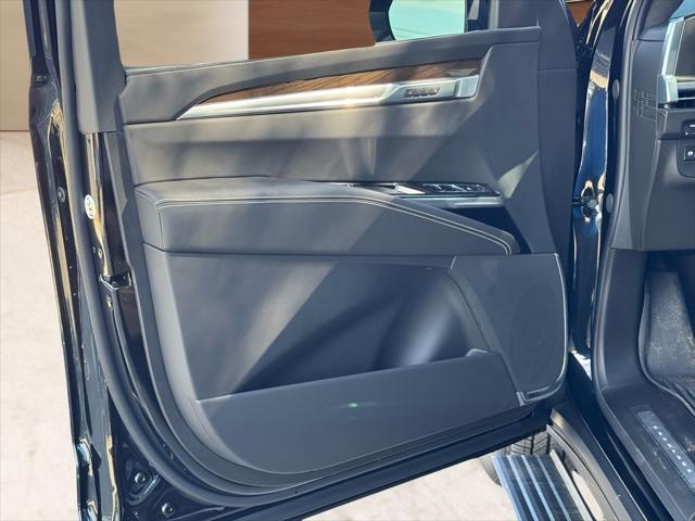 2026 Cadillac Escalade ESV Platinum Sport