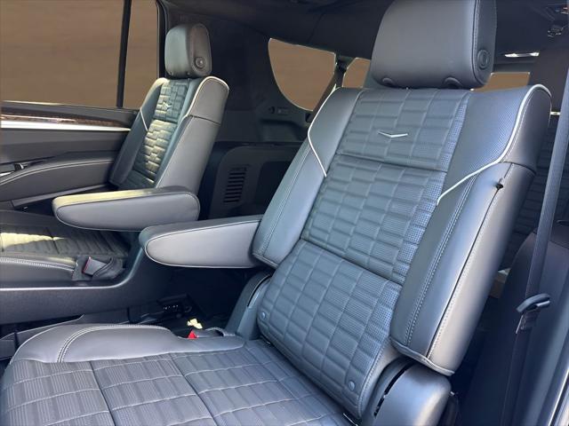 2026 Cadillac Escalade ESV Platinum Sport