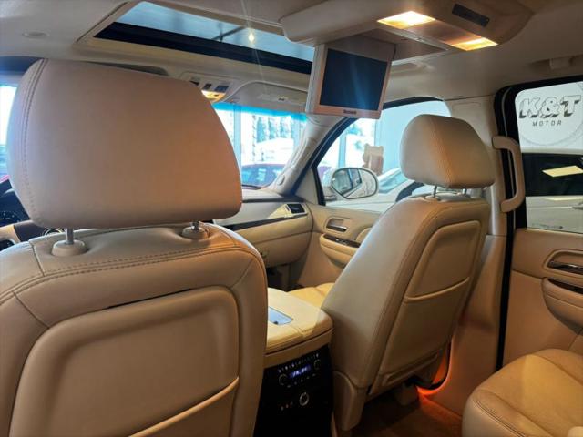 2007 Cadillac Escalade Standard