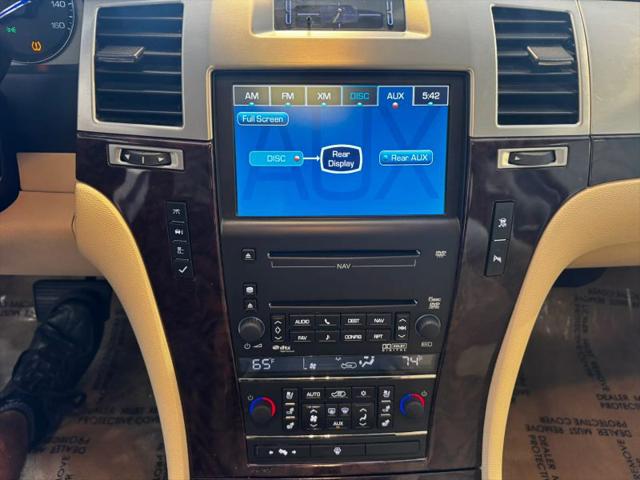 2007 Cadillac Escalade Standard