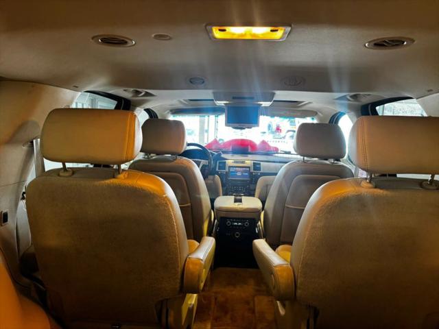 2007 Cadillac Escalade Standard