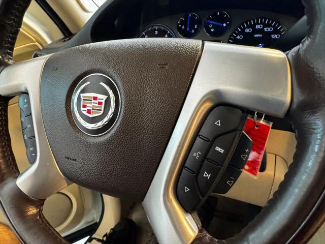 2007 Cadillac Escalade Standard