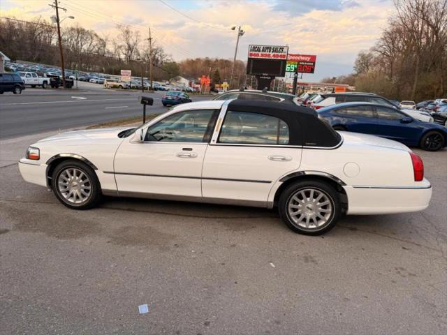 2007 Lincoln Town Car Signature