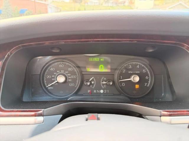 2007 Lincoln Town Car Signature