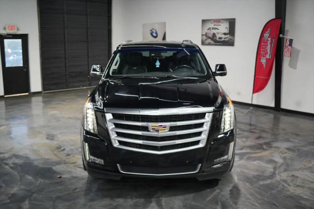 2017 Cadillac Escalade Luxury