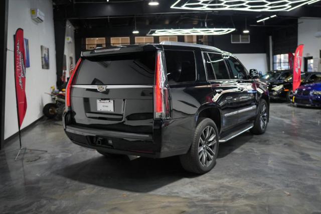 2017 Cadillac Escalade Luxury