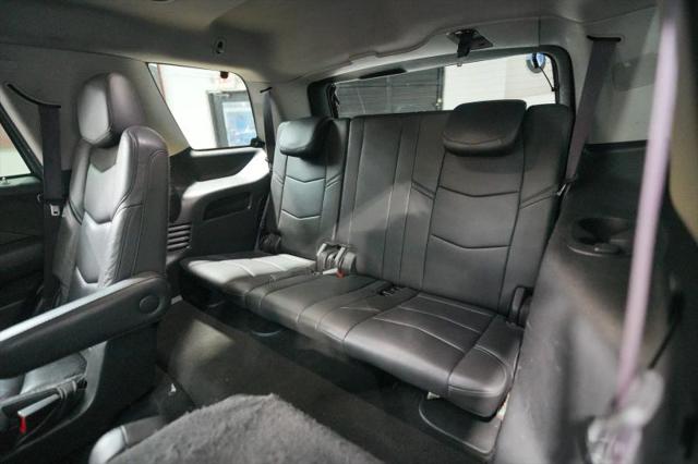 2017 Cadillac Escalade Luxury