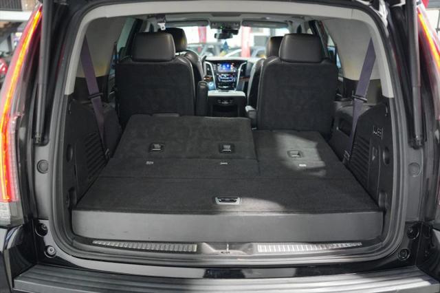2017 Cadillac Escalade Luxury