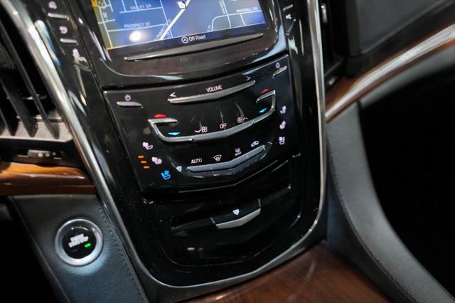 2017 Cadillac Escalade Luxury