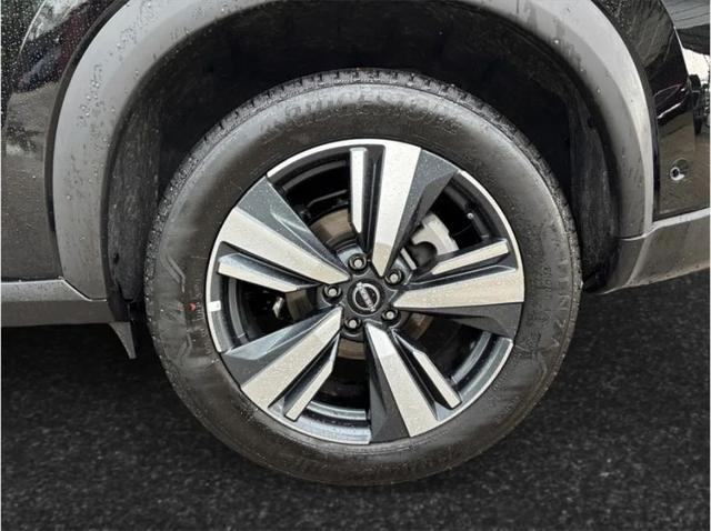 2026 Nissan Rogue SL