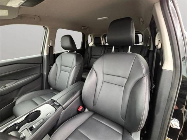 2026 Nissan Rogue SL