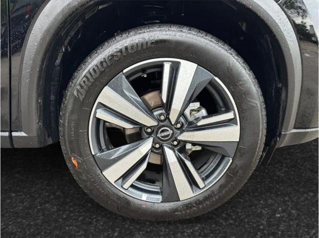 2026 Nissan Rogue SL