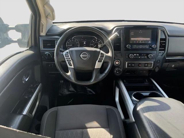 2024 Nissan Titan Crew Cab SV 4x4