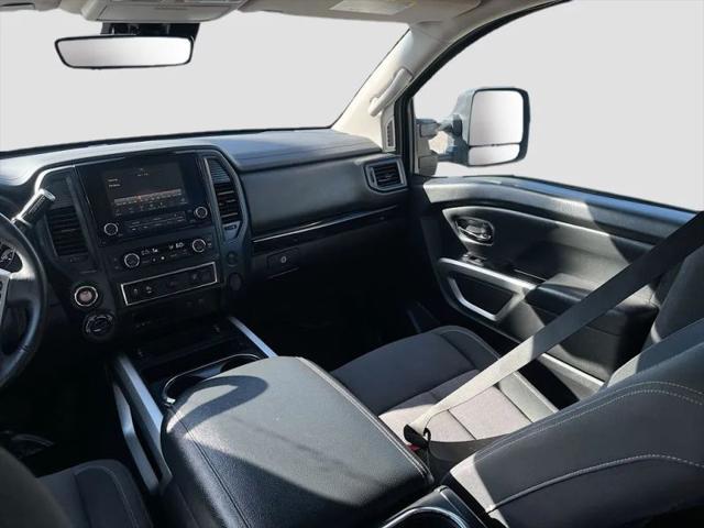 2024 Nissan Titan Crew Cab SV 4x4