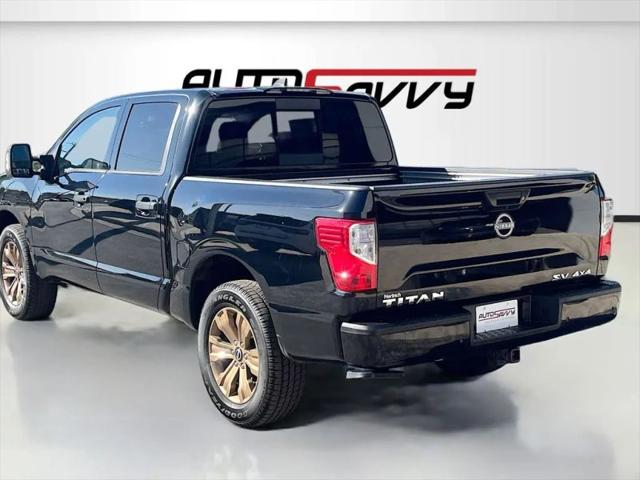 2024 Nissan Titan Crew Cab SV 4x4