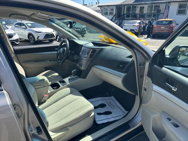 2014 Subaru Outback 2.5i Premium