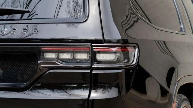 2024 Jeep Grand Wagoneer L Series II 4x4
