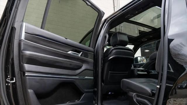 2024 Jeep Grand Wagoneer L Series II 4x4