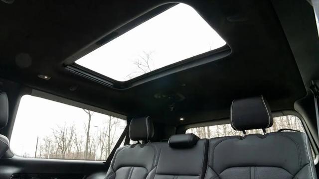 2024 Jeep Grand Wagoneer L Series II 4x4