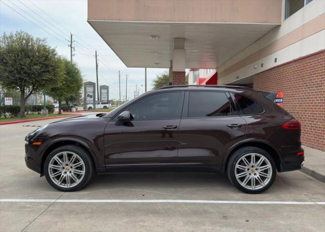 2018 Porsche Cayenne Platinum Edition