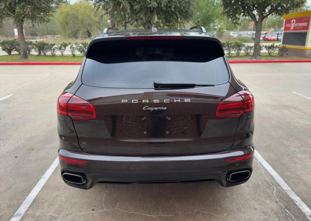 2018 Porsche Cayenne Platinum Edition
