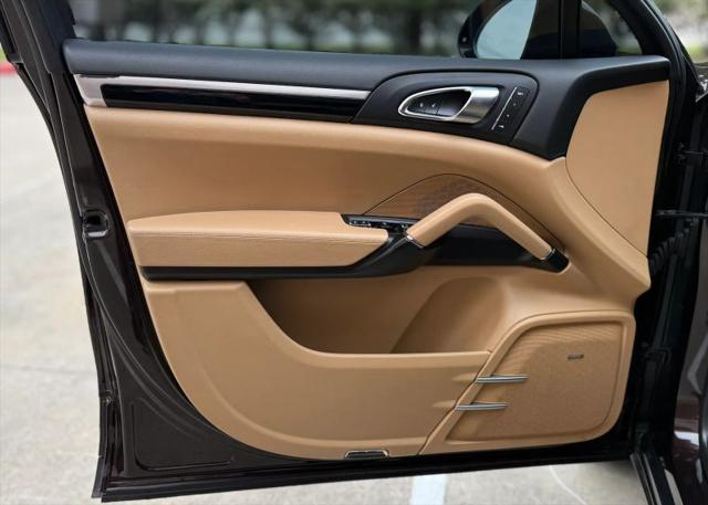 2018 Porsche Cayenne Platinum Edition
