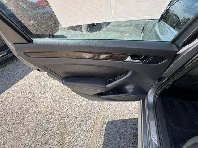2014 Volkswagen Passat 2.0L TDI SEL Premium