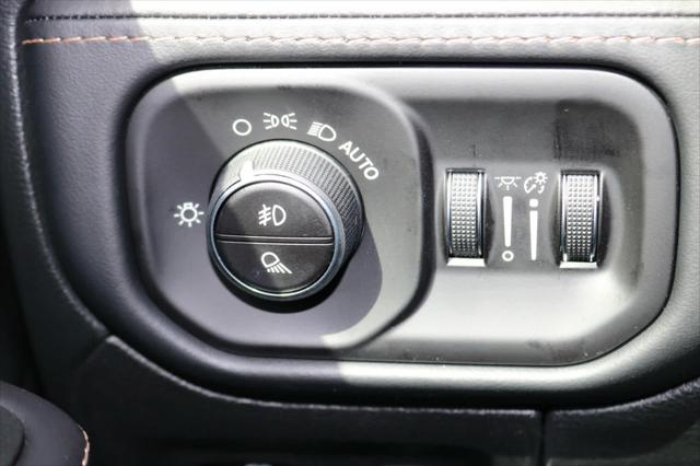 2026 Ram 1500 Tungsten Crew Cab 4x4 5'7" Box