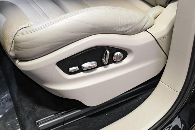 2019 Porsche Cayenne Base