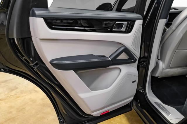 2019 Porsche Cayenne Base