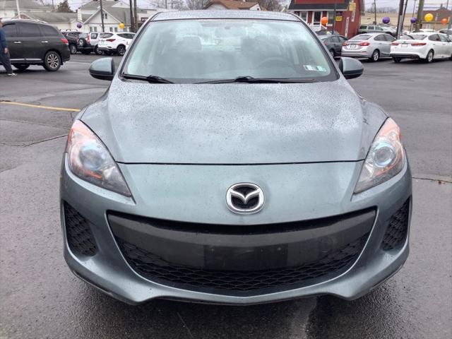 2013 Mazda Mazda3 i Touring