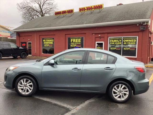 2013 Mazda Mazda3 i Touring