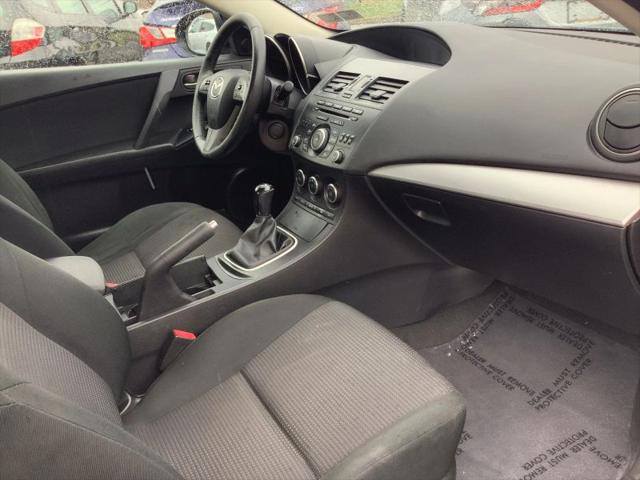 2013 Mazda Mazda3 i Touring