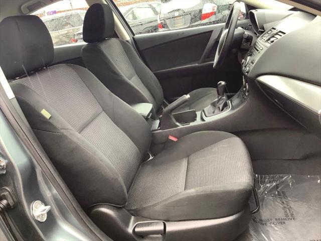 2013 Mazda Mazda3 i Touring
