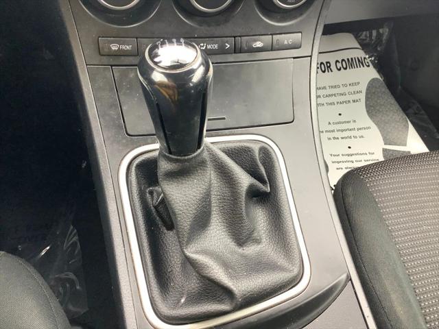 2013 Mazda Mazda3 i Touring