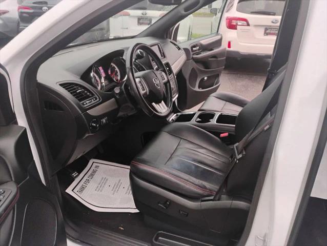 2019 Dodge Grand Caravan SE