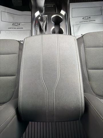 2023 Chevrolet Traverse AWD LT Cloth