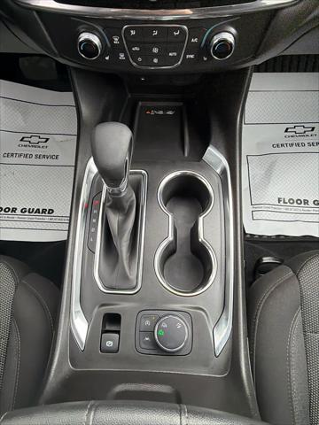 2023 Chevrolet Traverse AWD LT Cloth