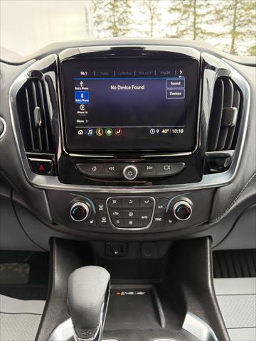 2023 Chevrolet Traverse AWD LT Cloth