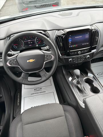 2023 Chevrolet Traverse AWD LT Cloth